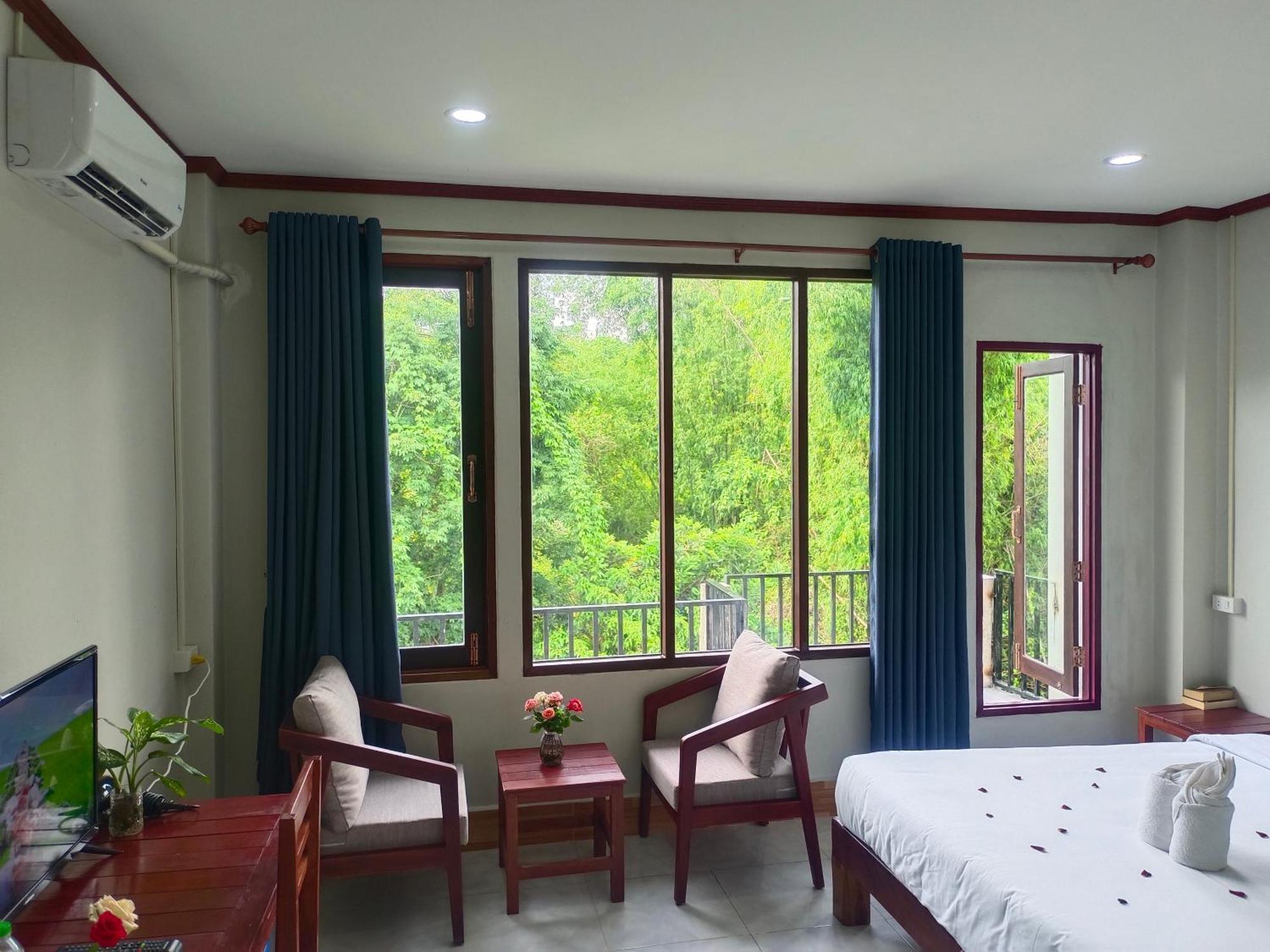 Dok Champa Resort Vang Vieng Exterior foto