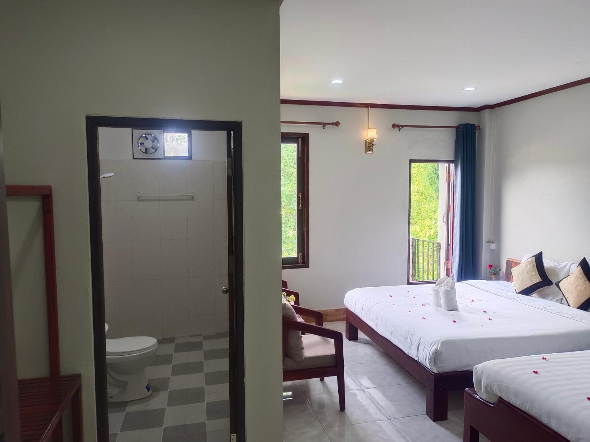 Dok Champa Resort Vang Vieng Exterior foto