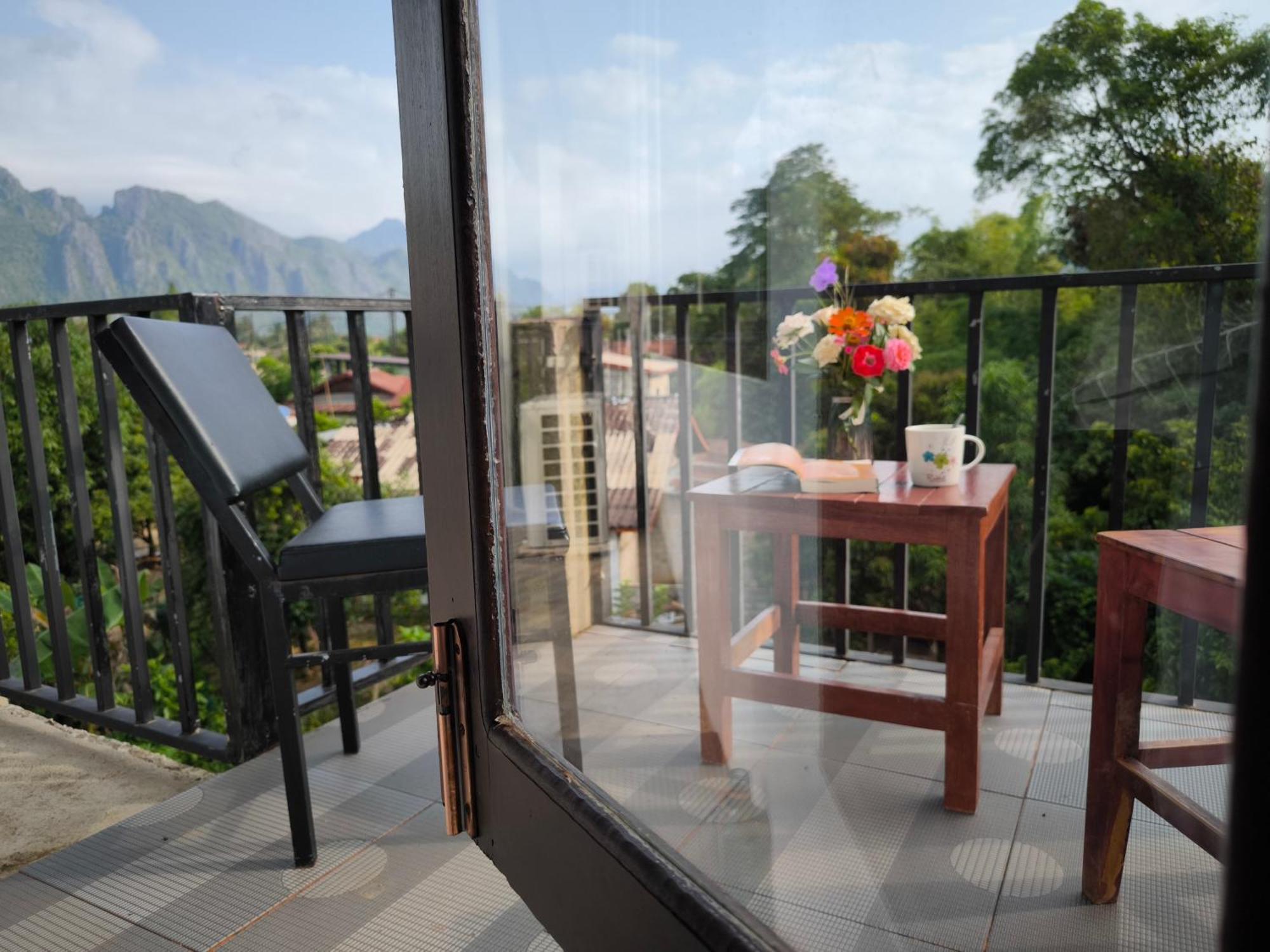 Dok Champa Resort Vang Vieng Exterior foto