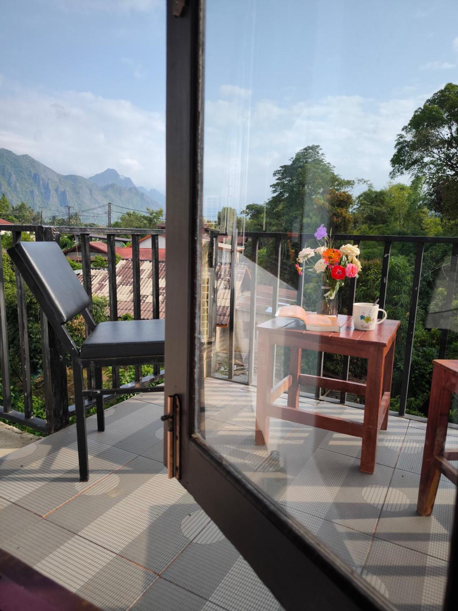 Dok Champa Resort Vang Vieng Exterior foto